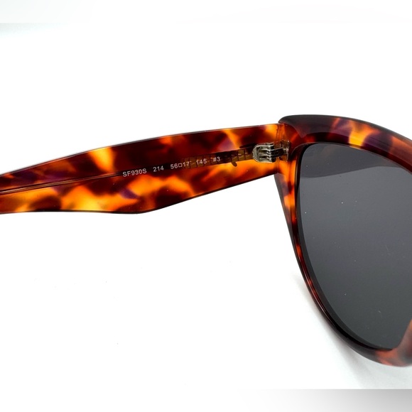 NEW Salvatore Ferragamo SF930S - Picture 7 of 10